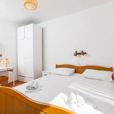 Apartment Nemo