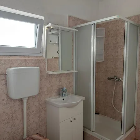 Nemo Apartment Vinisce